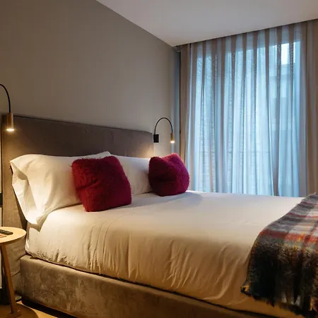 Isard Residences & By Vip Residences *